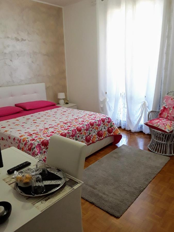B&B La Rosa Gialla Maranello Exteriör bild