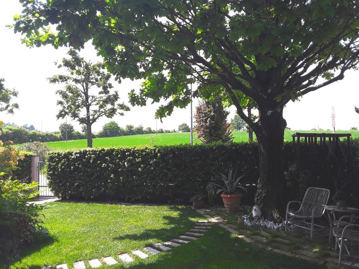 B&B La Rosa Gialla Maranello Exteriör bild
