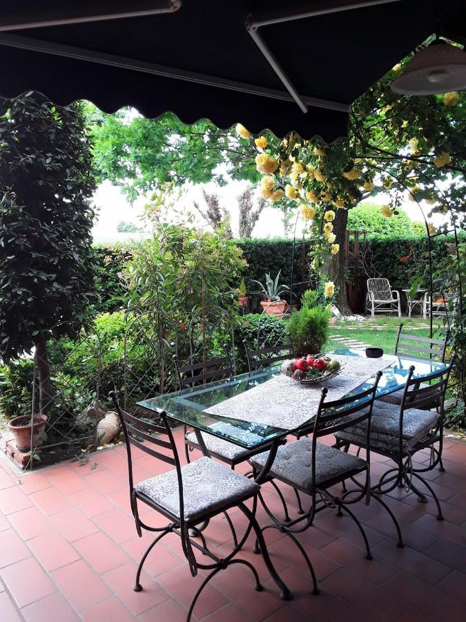 B&B La Rosa Gialla Maranello Exteriör bild
